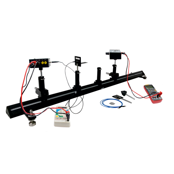 Optical fiber characterization and transmission